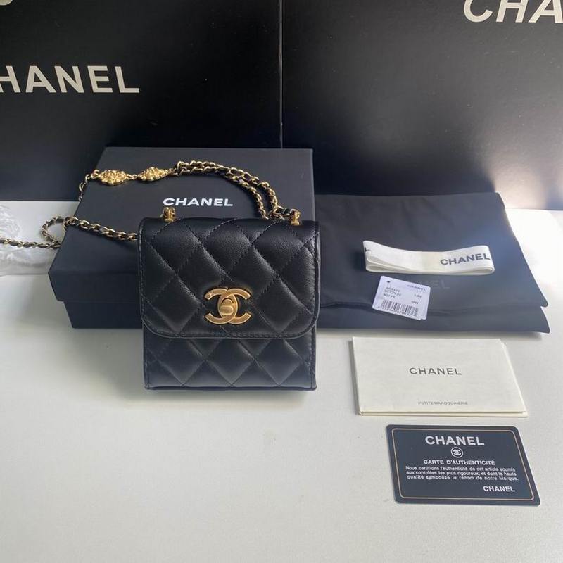 Chanel Handbags 532